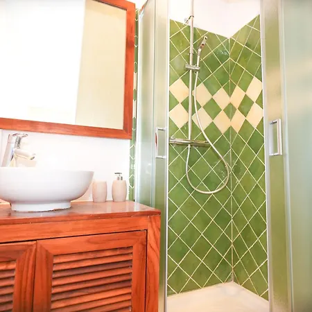 Duplex Colore Proche De La Gare Apartment *